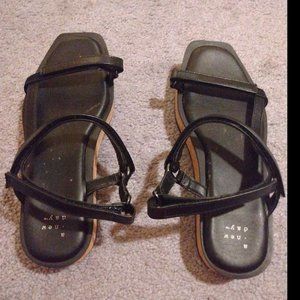 Light Brown And Black Dress Women's A New Day Sandals Womens Shoe Size 6